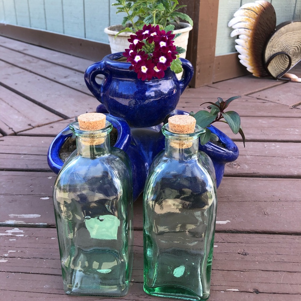 Vintage Italian Green Glass with Pouring groove, Set/2